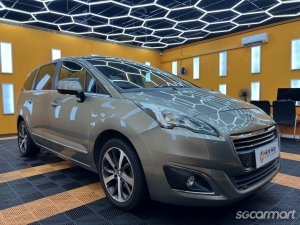 Peugeot 5008 Diesel 1.6A e-HDi ETG thumbnail